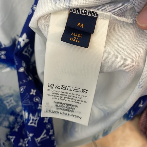 Louis Vuitton blue bandana shirt like brand new worn for 30 mins men’s medium - Picture 6 of 12